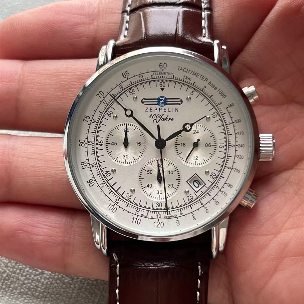 ซีรีส์นิวเซลพินใหม่ นาฬิกาข้อม - Smartwatch Watches Digital บทวิจารณ์และราคา