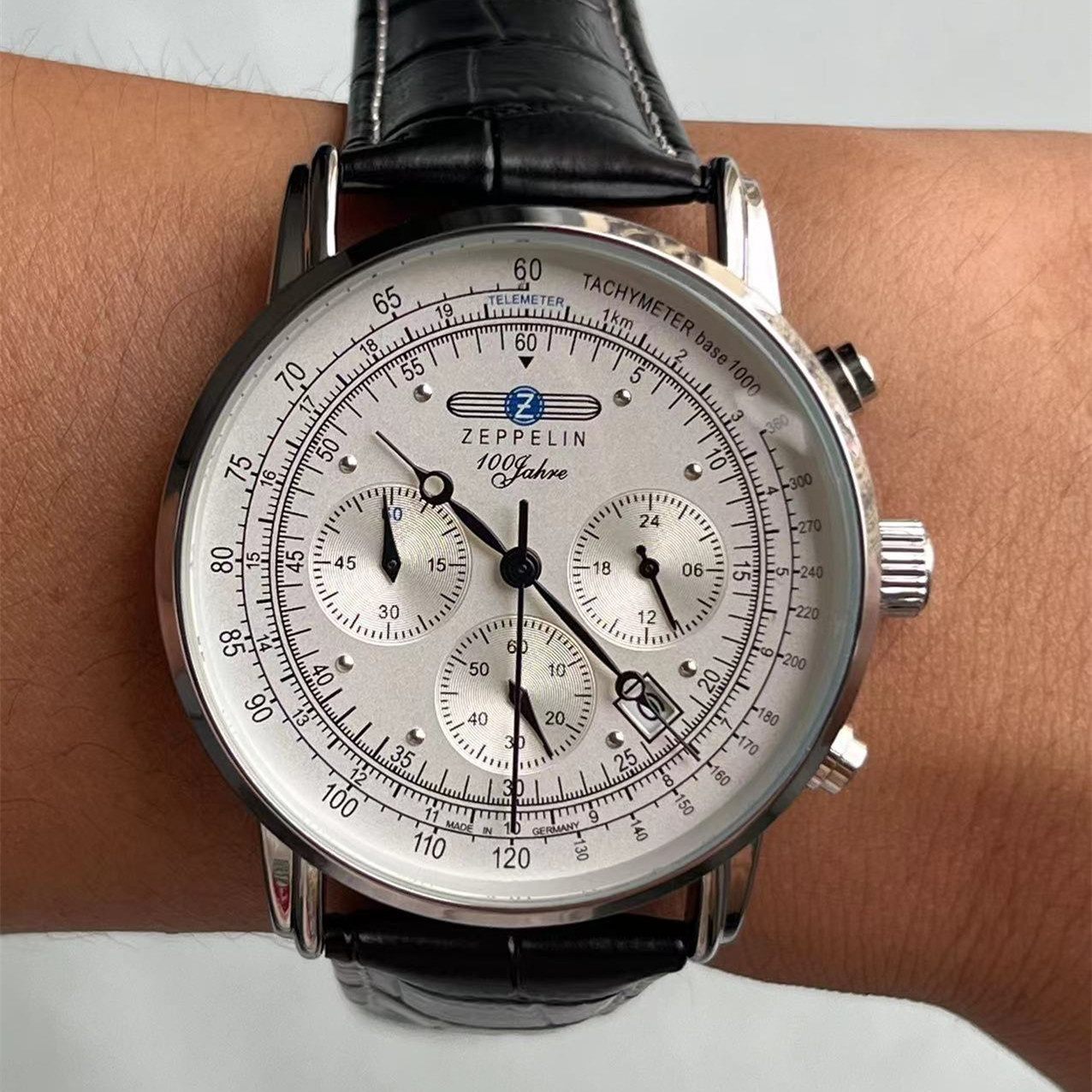 ซีรีส์นิวเซลพินใหม่ นาฬิกาข้อม - Smartwatch Watches Digital บทวิจารณ์และราคา
