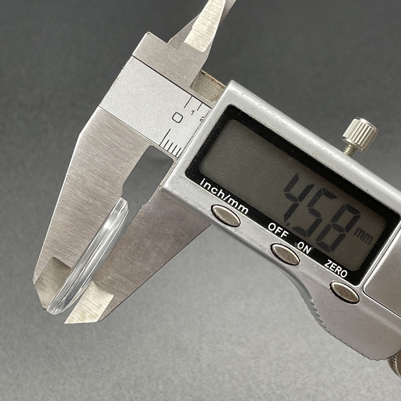 ฝาครอบหน้าปัดนาฬิกาอะคริลิคพลา - Watch Crown Pusher บทวิจารณ์และราคา